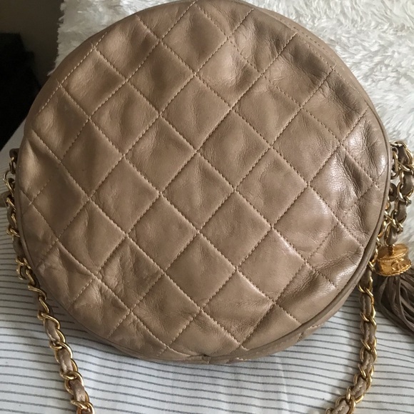 Vintage Chanel bag - Picture 2 of 9